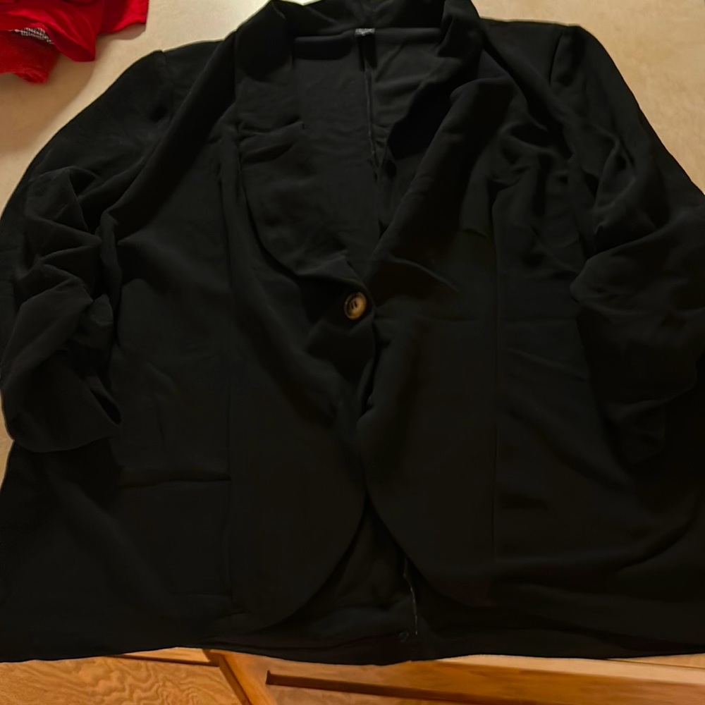 SHEIN Plus Shawl Collar Single Button Ruched Cuff Blazer